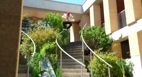 Nico Auroux “Don’t Walk” by Charly Gringo